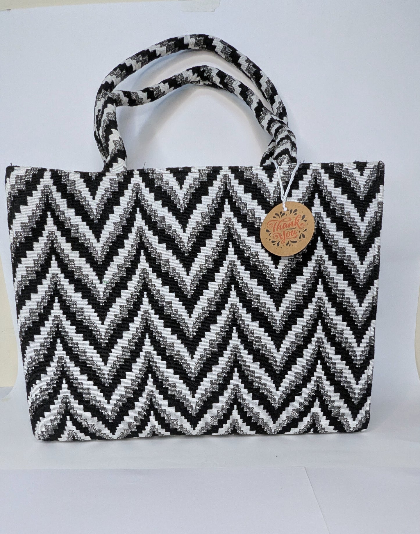 Black & White Chevron Tote Bag – Chic & Spacious