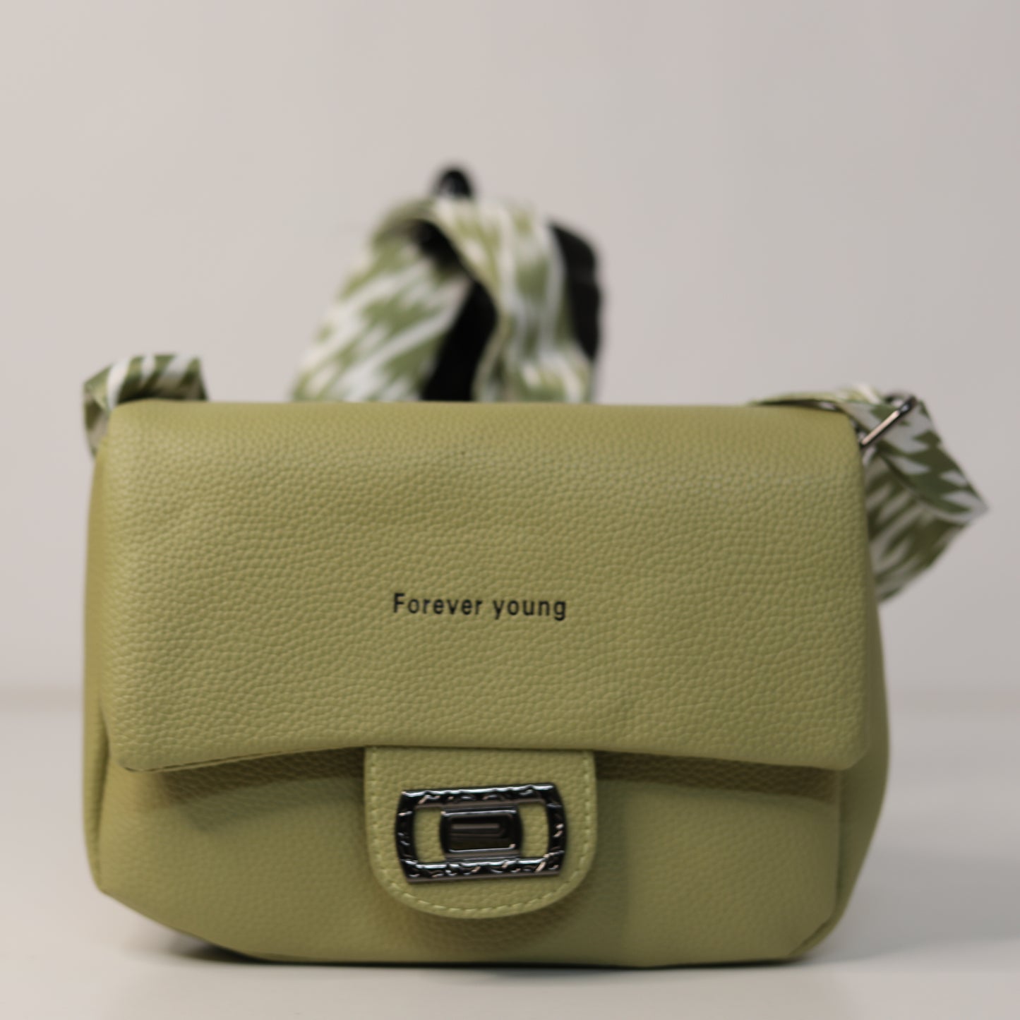 Olive Green Crossbody Sling Bag – Trendy & Versatile