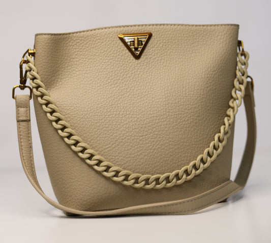 Beige Chain Strap Shoulder Bag – Chic Everyday Essential