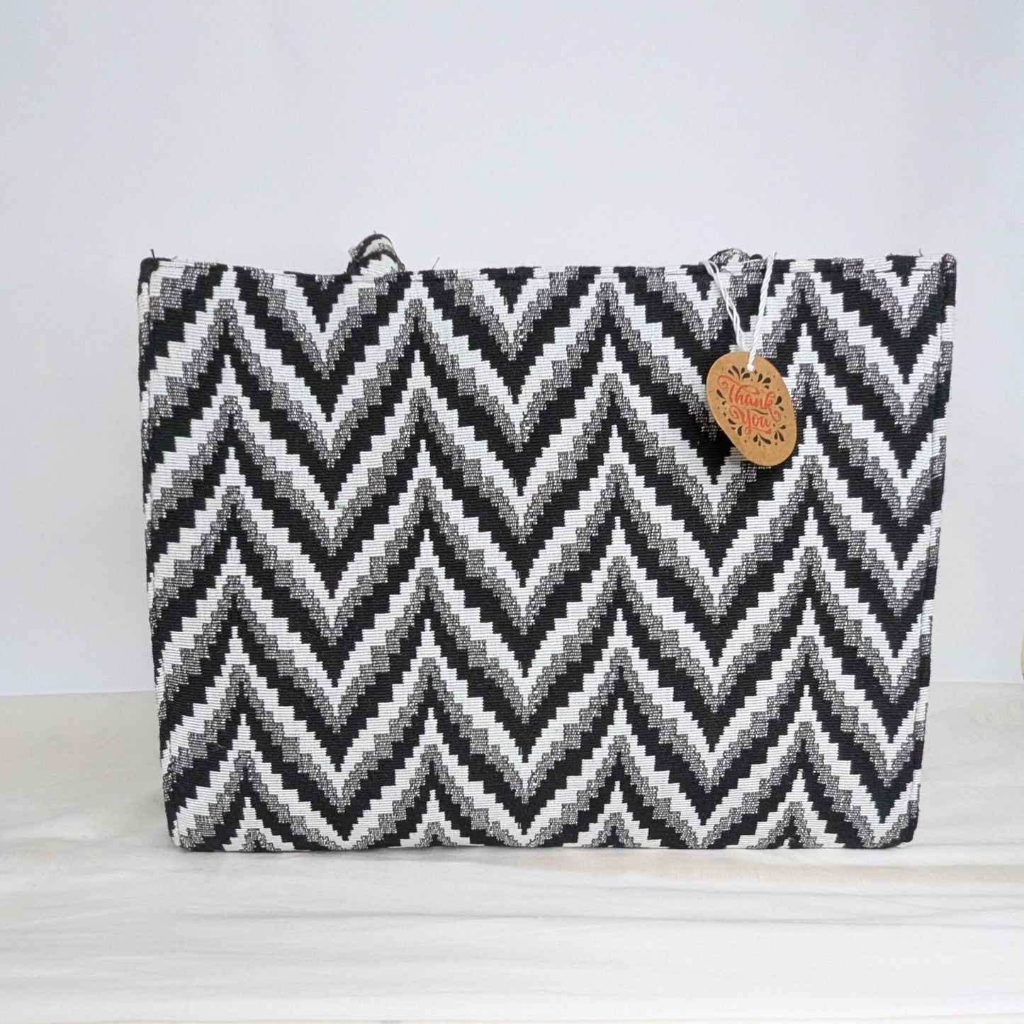 Black & White Chevron Tote Bag – Chic & Spacious