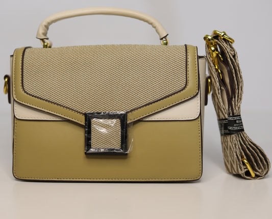 Two-Tone Structured Handbag – Elegant & Versatile