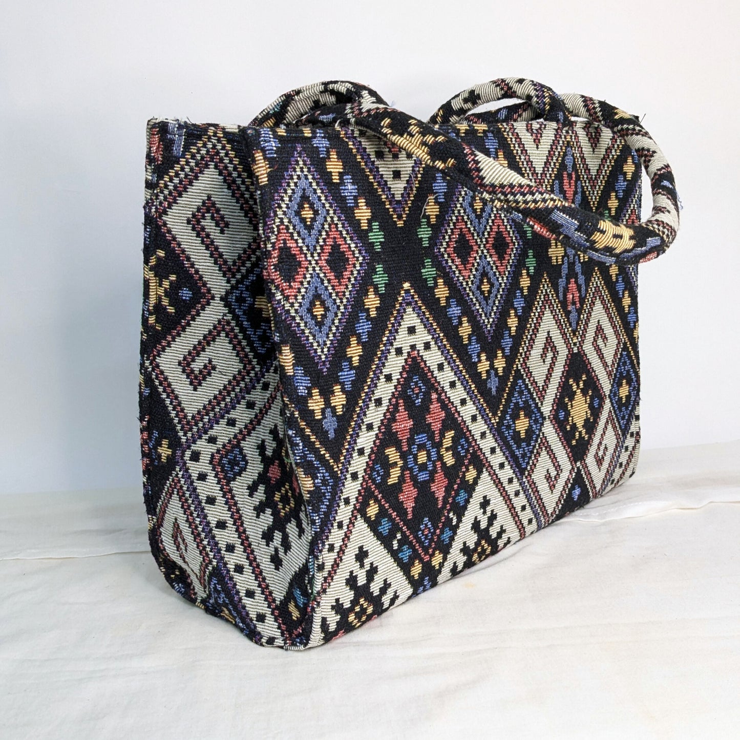Boho Geometric Tote Bag – Colorful & Trendy