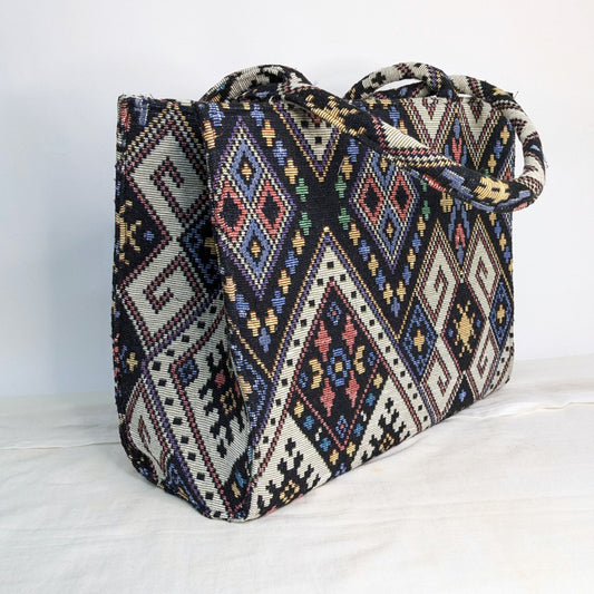 Boho Geometric Tote Bag – Colorful & Trendy
